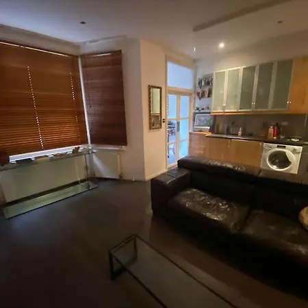 Large Studio Flat In Kensington London Exterior photo